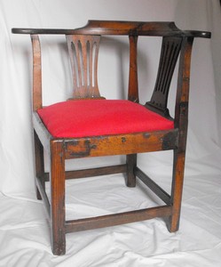 English Corner or Smoking Chair